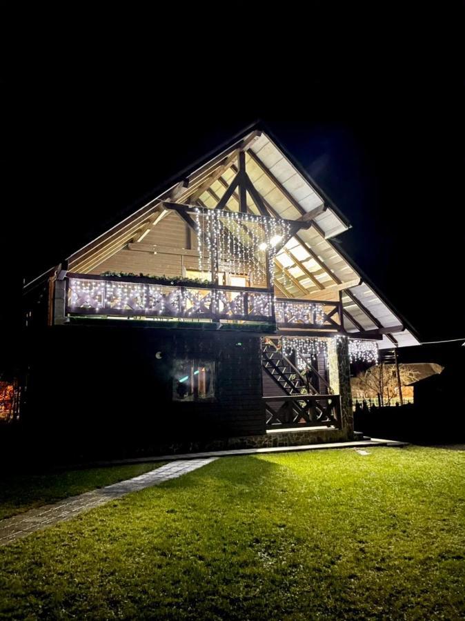 Guest House 斯拉夫西克 外观 照片